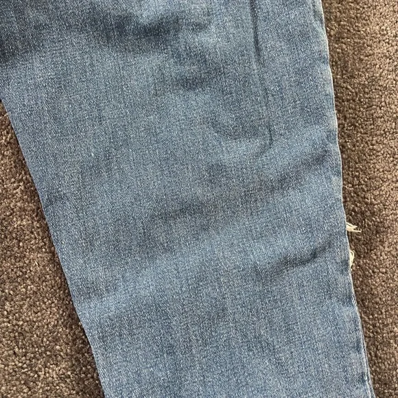 Abercrombie & Fitch Medium Blue High-Rise Mom Jeans - Picture 4 of 4